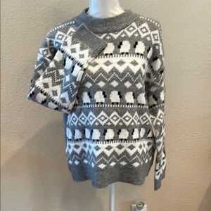 Gray and White Crewneck Sweater with Nordic Patterns